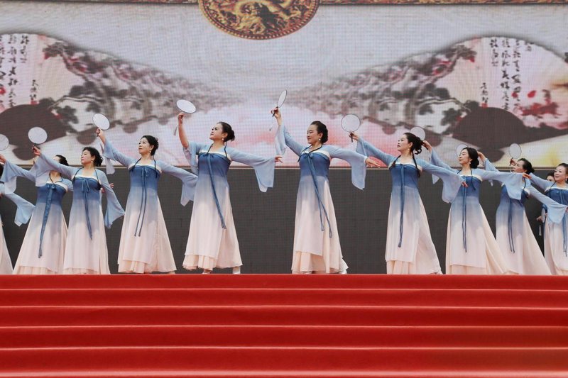 庆典演出